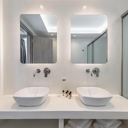 Margarita 3 Bedroom With Private Pool And Sea View Вилла *
